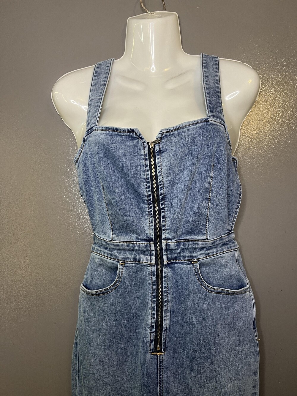 We The Free Jumpsuit Womens 2 Blue Denim CRVY 2nd Ave Bootcut Zip Front